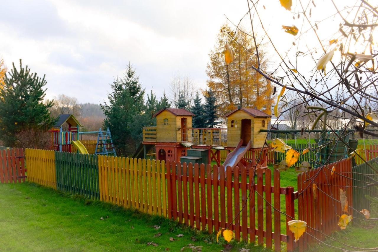Stanica Pod Zadzierna Domki Caloroczne Lubawka Bagian luar foto