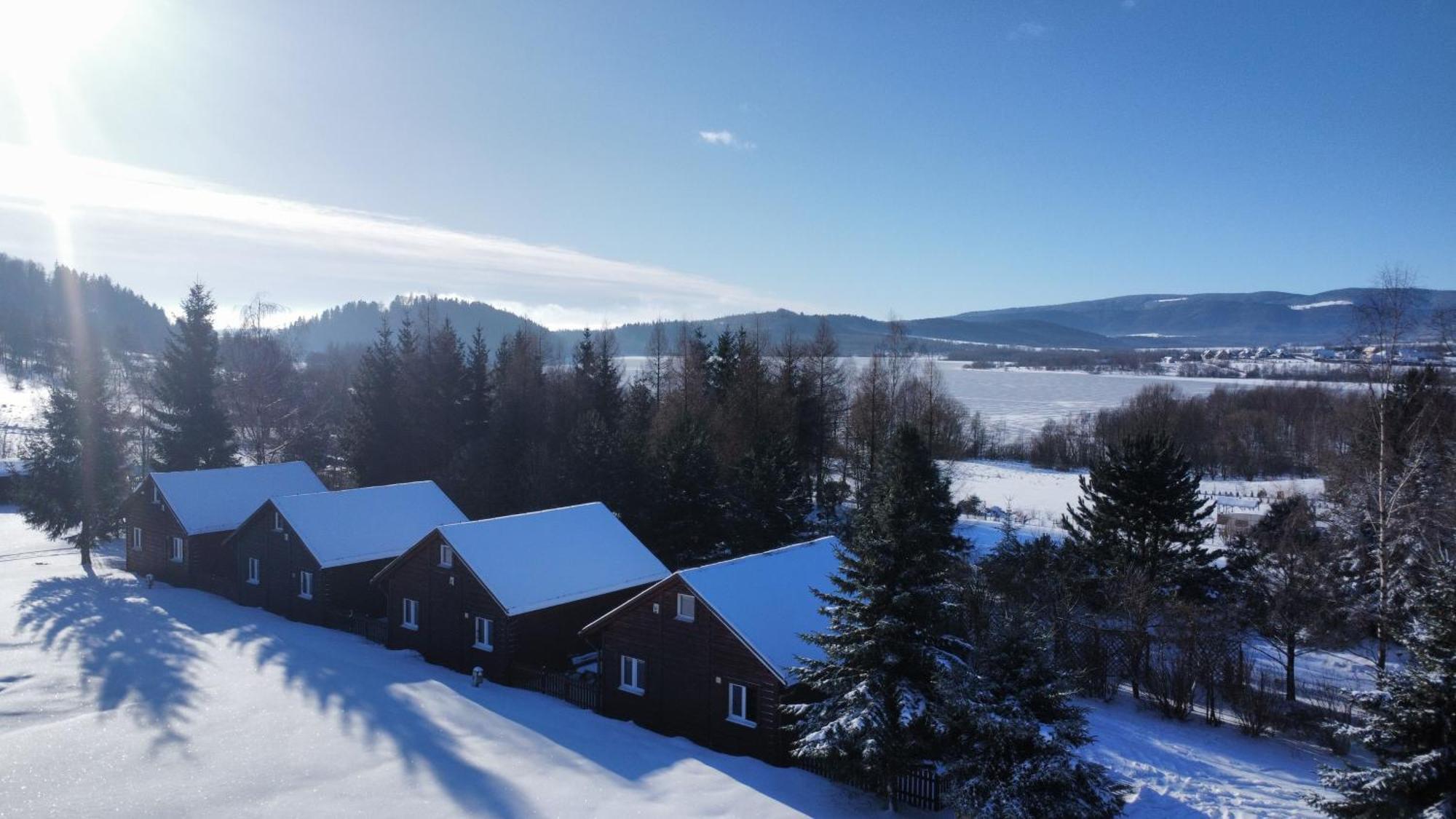 Stanica Pod Zadzierna Domki Caloroczne Lubawka Bagian luar foto