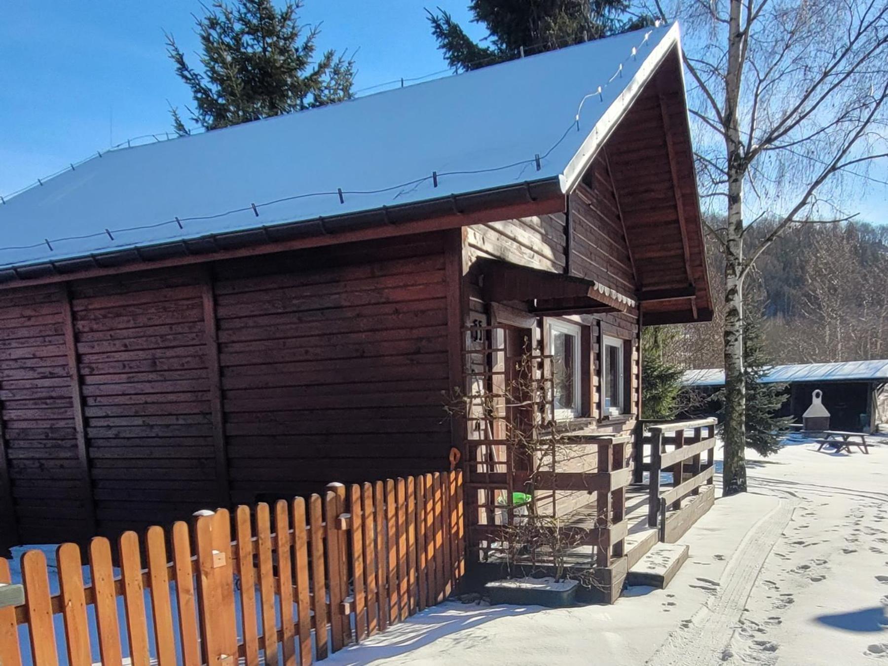 Stanica Pod Zadzierna Domki Caloroczne Lubawka Bagian luar foto